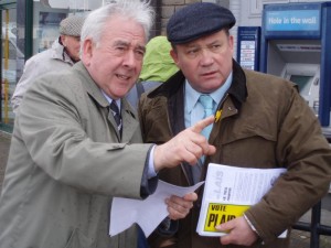 Former Plaid Cymru leader Dafydd Wigley (left) with Caerphilly general election candidate Lindsay Whittle.
