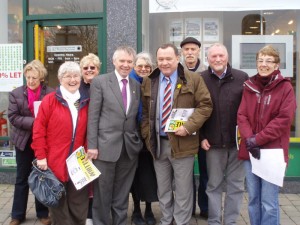 Plaid supporters with Ieuan Wyn Jones in Caerphilly.