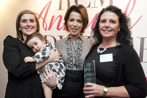 Geraldine, right, at the awards with her nominating mum Paula, left, and awards host Natasha Kaplinsky