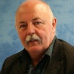 Cefn Fforest councillor Graham Simmonds