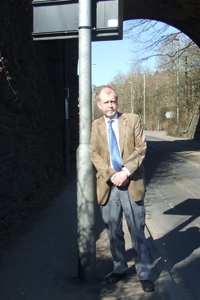 Caerphilly AM Jeff Cuthbert has asked for the sign on Nelson Road, Ystrad Mynach, to be moved