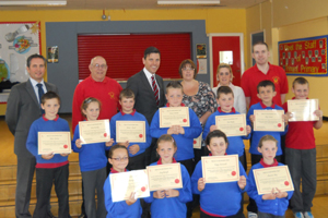 Pupils of Trinant Primary School with Chris Evans MP (centre)
