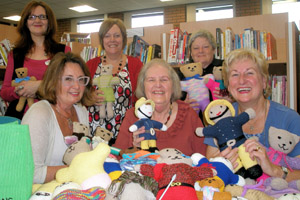 Pengam Library's Knit n Natter group has produced a collection of 'Trauma Teddies'