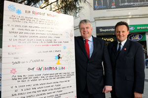 First Minister for Wales, Carwyn Jones and the Children's Commissioner for Wales, Keith Towler