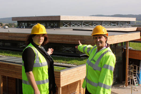  Cllr Rhianon Passmore and Sandra Aspinall at the new Cwm Ifor Primary School