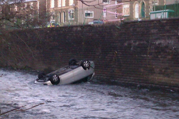 The car in the river in Machen - Picture sent in by Caerphilly Observer reader Tracy Williams.jpg