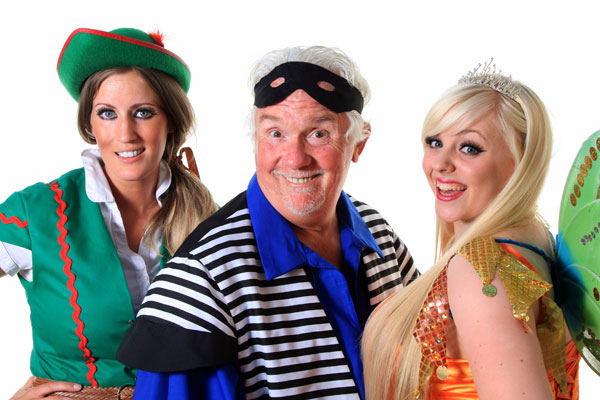 Babes in the Wood starring Owen Money at the Blackwood Miners' Institute