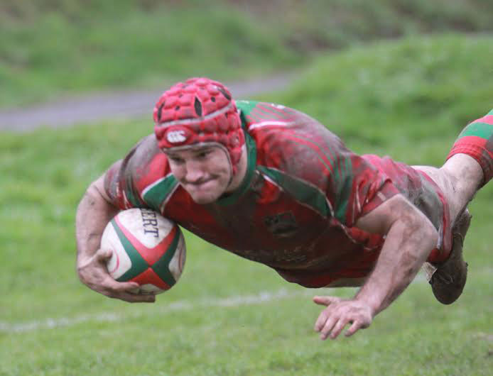 CLOSE: Rory Budina's second half try gave Bedwas a fighting chance