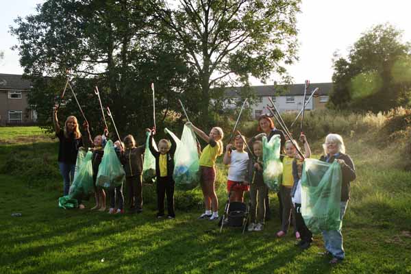 NO LITTER: Caerphilly Brownies helped keep the area green