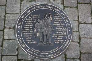 The plaque commemorating the victims of the 1901 and 1913 mining disasters at the Universal Colliery in Senghenydd