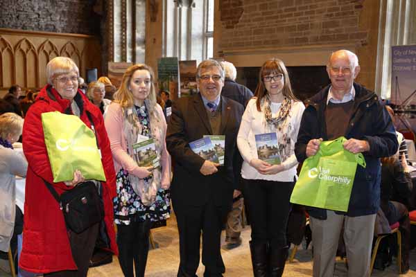 (L-R) Beryl Edwards, Wayfarer Group Travel, London, Rubecca Clinch, Cllr Ken James, Sally Walters, and John Edwards, also of the Wayfarer Group Travel