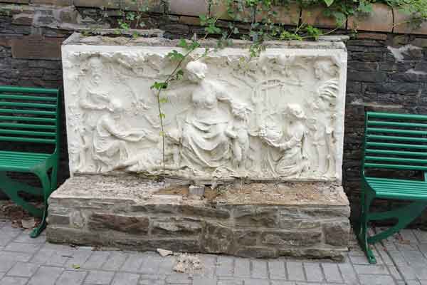 The stone bench that was damaged in Aberbargoed's Memorial Garden.jpg