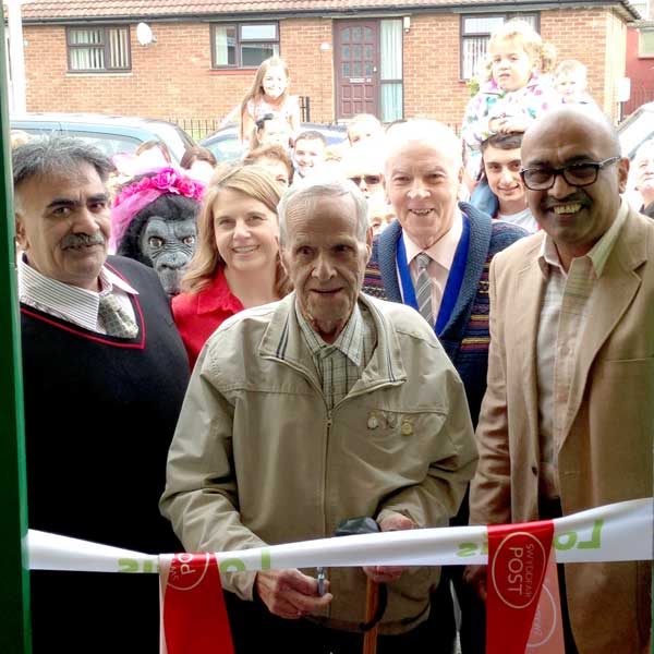 (Left to right) Dhanji Halai, Yvonne Farruggia, Tommy Owen, Cllr Bill Allen and Premji Bhoja.