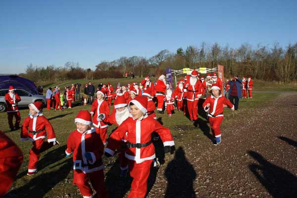 DASHING: Runners of all ages dressed as Santa Claus to take over Parc Penallta