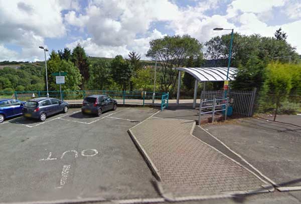 Pontlottyn Train Station