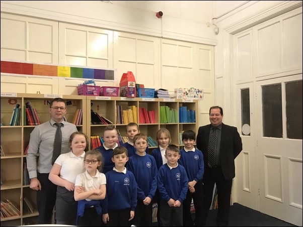 PRIMARY POLITICS: Headmaster Paul Hamer with Deri pupils and Gerald Jones MP, right