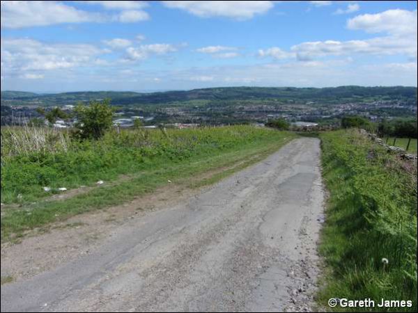 Heol Las lane, which leads from Penyrheol to Eglwysilan Common