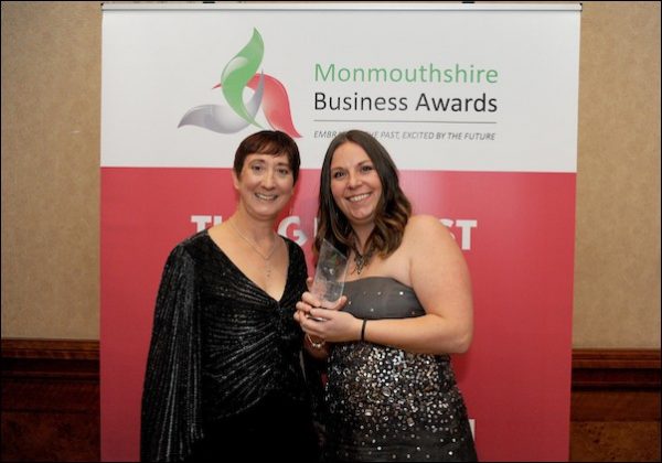 Katy Chamberlain, CEO of award sponsors Business In Focus, with Jemma Shepherd, right, director of the Help4Wales Foundation