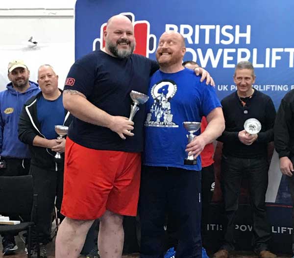 Caerphilly powerlifter Dylan Davies breaks record despite missing out