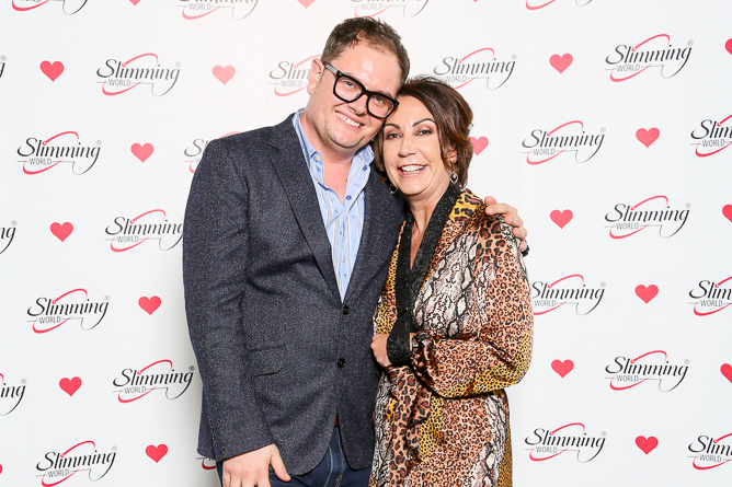 Alan Carr with Caerphilly Slimming World Manager Lisa Marie Marshall