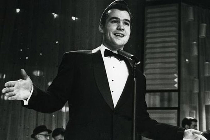 Ricky Valance, of Ynysddu, has died aged 84