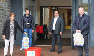 Dawn Bowden MS, Kirstie James of CCBC, Gerald Jones MP and Cllr Carl Cuss at the food collection point in Rhymney
