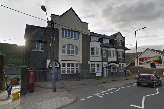 The disused Pioneer Hotel in Cwmfelinfach