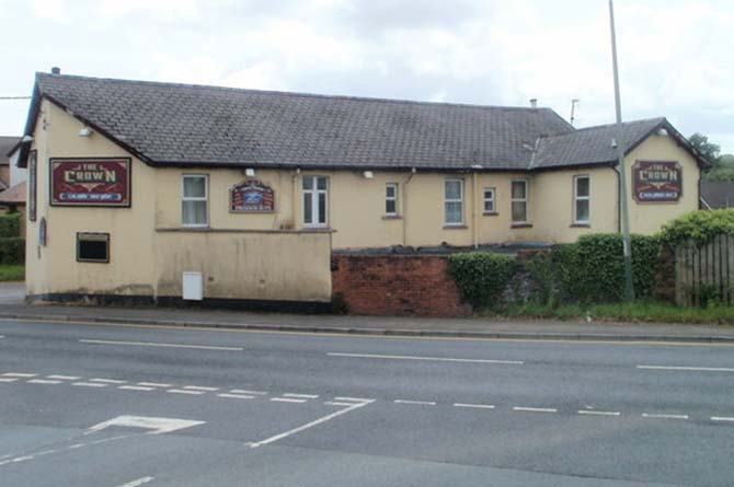 The Crown Inn, Pontllanfraith