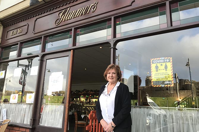 Glanmor's Tea Room in Caerphilly is set to close after 25 years