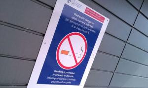 A no smoking sign at Ysbyty Ystrad Fawr, Ystrad Mynach