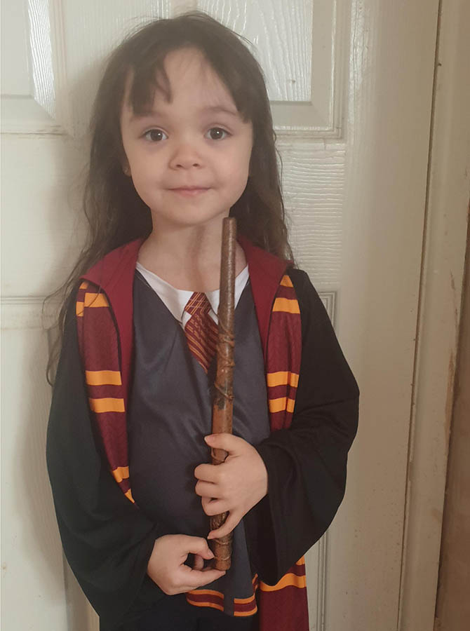Seren dressed as Hermione Granger from the Harry Potter books