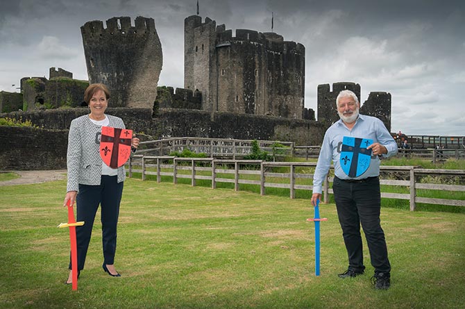 Welsh Government Deputy Minister Dawn Bowden and Cadw head Gwilym Hughes at Caerphilly Castle