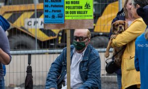 Residents protesting against the waste plant in Cwmfelinfach