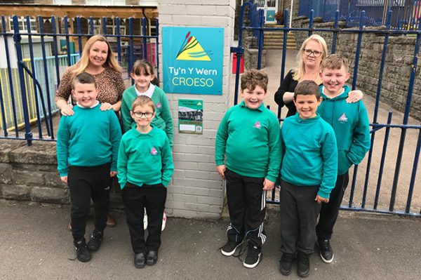 Pupils from the Acorns class at Ty'n y Wern with their teacher Caroline ap Hywel, left and headteacher Sophie Goodliffe