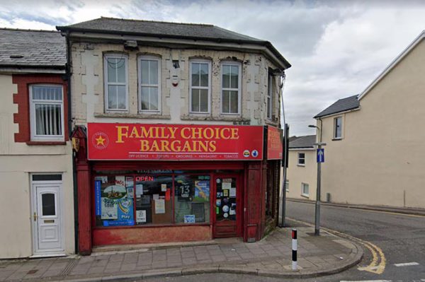 Family Choice Bargains on Commercial Street, Aberbargoed