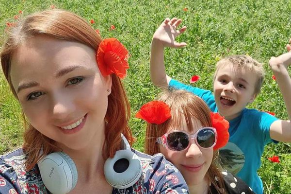 Yulia Bond with her son Roland and daughter Jessica, who have all fled Ukraine