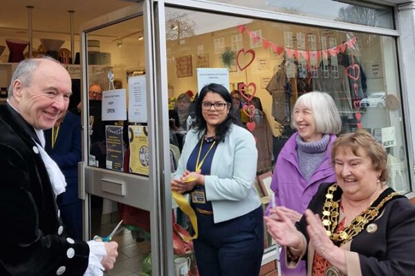 High Sheriff of Gwent Malgwyn Davies cutting the ribbon to officially open the Sight Cymru charity shop
