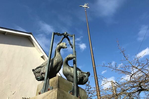 One of the geese sculptures on Windsor Square