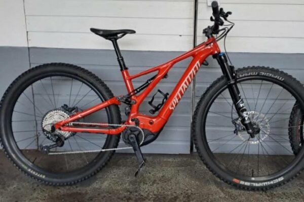 One of the three bikes reporting missing from a shop on Pentrebane Street