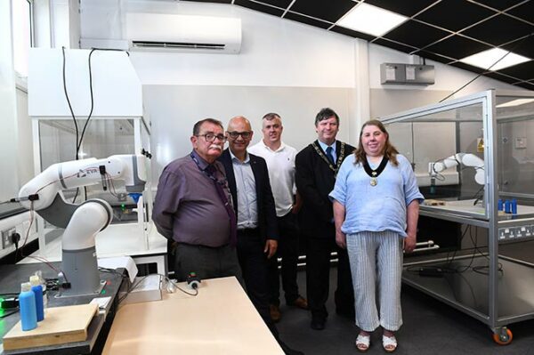 Deputy mayor Julian Simmonds with deputy mayoress Karen Simmonds, alongside college head Jonathan Morgan