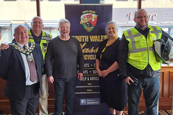 From left: Caerphilly town mayor Mike Prew, club chairman Alwyn Dart, Falklands veteran Simon Weston, Wetherspoons manager Hayley Todd and club treasurer Matthew Dart