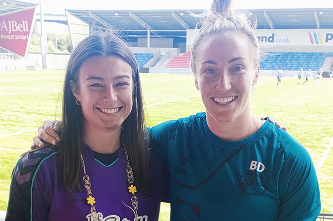 Bethan Dainton, right, will face Wales teammate Carys Marsh in the semi-finals