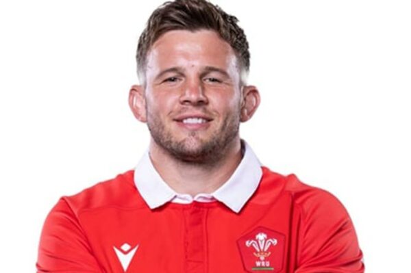 Elliot Dee has been named in Wales' squad for the 2023 Rugby World Cup