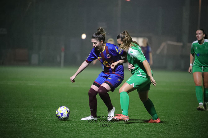 Cascade Ladies were beaten 3-2 by Swansea University Ladies