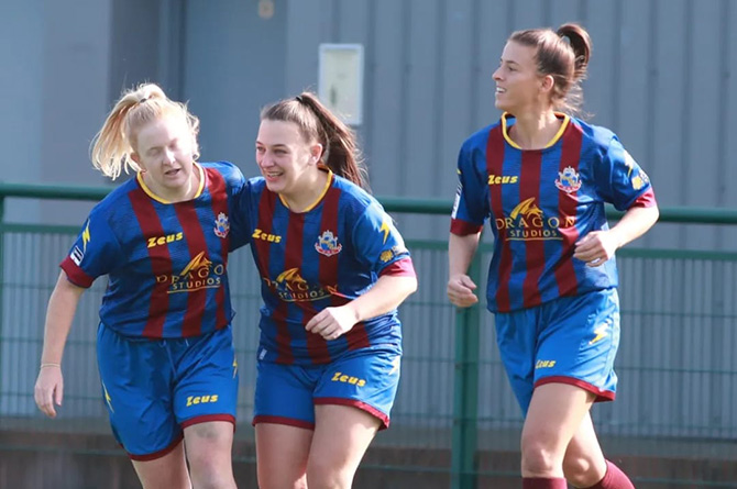 Early goals secured the much needed win for Cascade