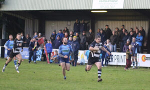 Bedwas scored six tries in front of their own fans as league leaders Ystrad Rhondda were dismantled at the Bridgefield