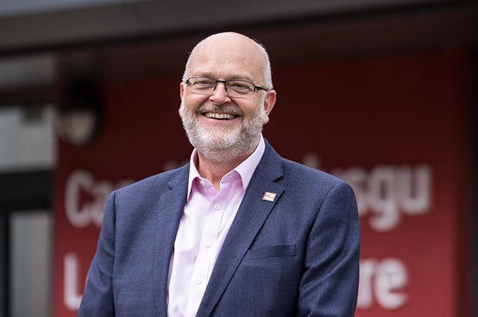 Coleg Gwent principal Guy Lacey is retiring