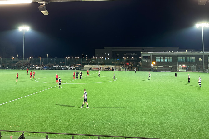 Risca United battled back from a goal down to overcome Morriston Town 2-1