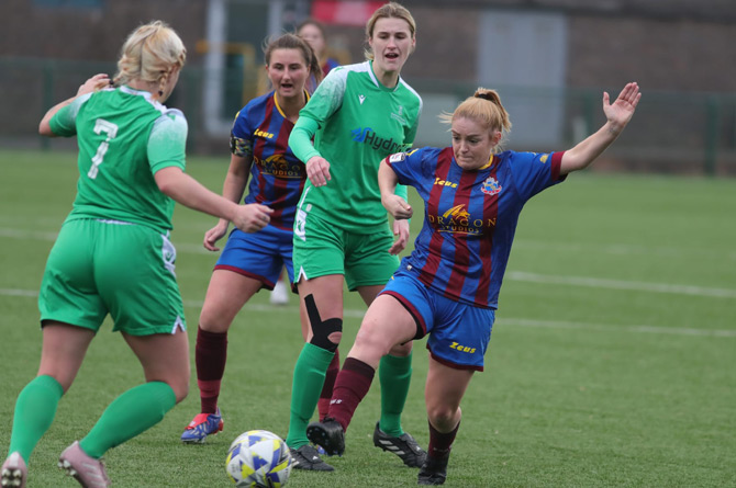 After taking an early lead, Cascade Ladies could only manage a point over Swansea University Women