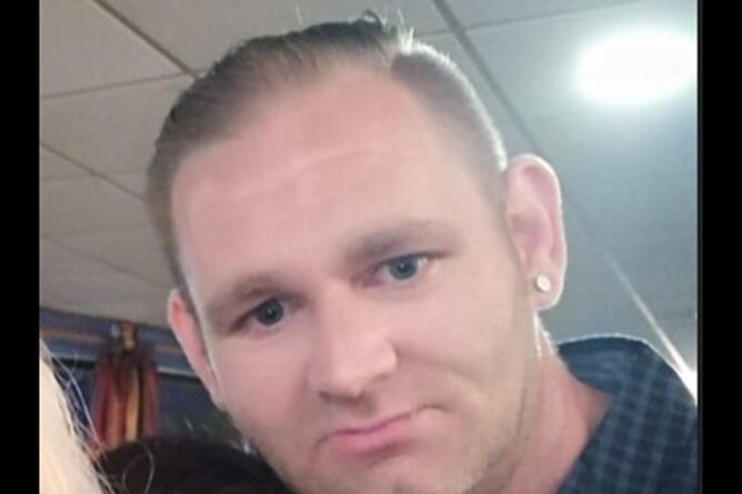 Leon Shaw, who has links to Caerphilly and Ystrad Mynach, has been missing since Christmas Eve